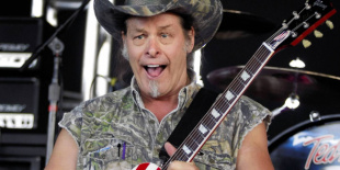 Ted Nugent: a józan életstílusért emelt szót, de Tommy Lee-be is beleszállt