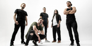 Lovecrose: megjelent a metalcore zenekar második nagylemeze