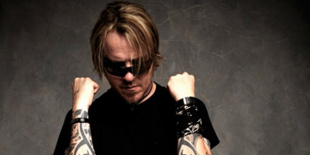 Burton C. Bell: már nem szeretne korábbi Fear Factory-s társaival zenélni