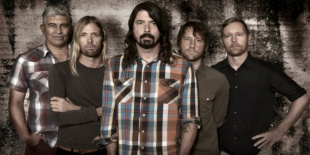 Bee Gees feldolgozás a Foo Fighters-től