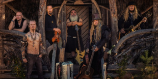 Korpiklaani / Equilibrium a Barba Negra klubban