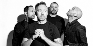 Rise Against a Budapest Parkban