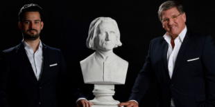 Liszt 210: Bor, vers és zene ‒ Az igazi Liszt életérzés Mészáros Zsolt Máté orgonaművésszel és Kautzky Armand színművésszel a zeneszerző születésnapján