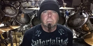 Sid Falck Overkill ex-dobosának szóló projectje