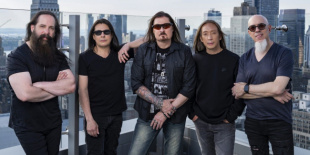 A Dream Theater új klipje, a Transcending Time