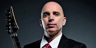 Joe Satriani turné bemelegítő új kislemezzel jelentkezett