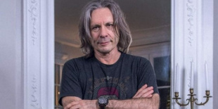 Bruce Dickinson: miért mindig a Doctor Doctor az intro a koncertjeik előtt?