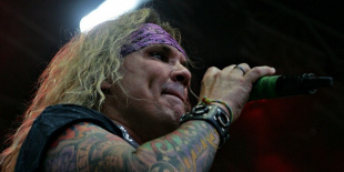 STEEL PANTHER