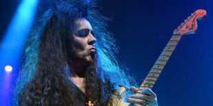 Fog-e Yngwie Malmsteen becsatlakozni egy zenekarba?