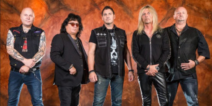 Axel Rudi Pell a Barba Negra-ban