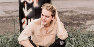 Jackson Wooten csendje, a Slow Slow Slow Slow