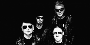 Second Moon dalpremier a  Stonerblood-tól