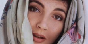 Kate Bush már tagja a Rock and Roll Hall of Fame-nek