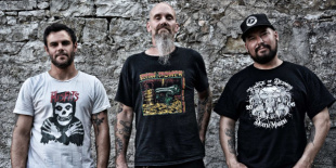 A Stoner punk nehézsúlyú bajnoka, a Mondo Generator bejelenti új albumát, a We Stand Against You-t.