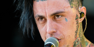 Jacoby Shaddix (Papa Roach) is fellépett a Falling In Reverse-szel