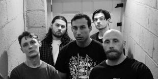 Metalcore és post-hardcore összefonódik a Foreign Hands ´Conditioned for a Head-On Collision dalban