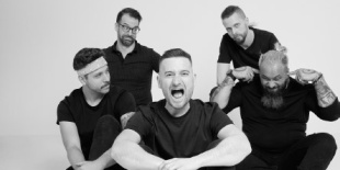 Earlybird klip és év végi koncert