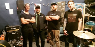 Újra teljes a Sonic Bear Punch zenekar felállása