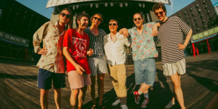Nem gondoltad volna, hogy ennyire jól áll a Carson Comának a mulatós - itt a Frida Kahlo remix EP