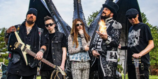 Heavy metal a temetkezés fényében: Torchlight Parade – Children of the Night