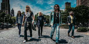 Érkezik a Dead Daisies: őrült rock bulit ígérnek, Alice Cooper lányával és Mike Tramppel érkeznek a Barba Negrába