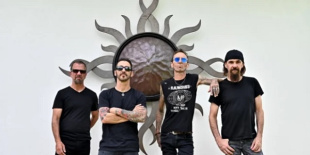 Március 26-án Godsmack, P.O.D. és Drowning Pool a Barba Negrában