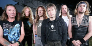 Adrian Smith (Iron Maiden) szerint a zenészeknek csak egy töredéke tud megélni a zenélésből