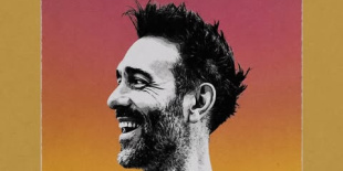 Charlie Winston lendületes új dallal nyitja az őszt