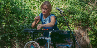Дeva új live session videóval ad ízelítőt a szeptember 18-i Budapest Parkos koncertből