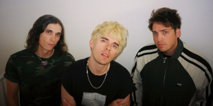 Megérkezett a legújabb Waterparks-dal: „if lyrics were confidential”