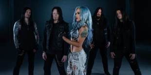 Különvált Alissa White-Gluz és az Arch Enemy