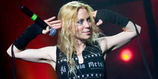 Arch Enemy: sokan Angela Gossow visszatérését várták, de nem ő lesz a választás