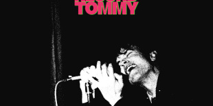 Tom A. Smith új EP‑je felpörgeti a brit indie színteret