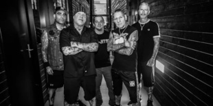 A szélsőségek ellen emel szót az Agnostic Front