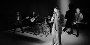 Megérkezett az első Anberlin-dal Matty Mullinsszal