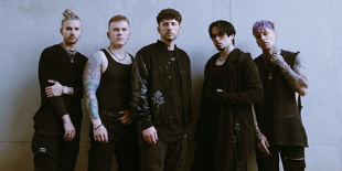 Kísértő emlékekből született a From Ashes To New új dala