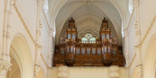 Zenekari koncerttel folytatódik a nemzetközi koncertsorozat a Kőbányai Szent László-templomban