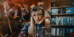 RinRin a Fearless Recordsnál folytatja, itt a „fever dream”