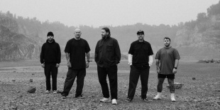 Elengedni a múltat, aztán még egyet odacsapni – új dallal jelentkezik a Comeback Kid
