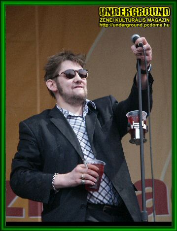 Shane MacGowan and The Popes (IRL)