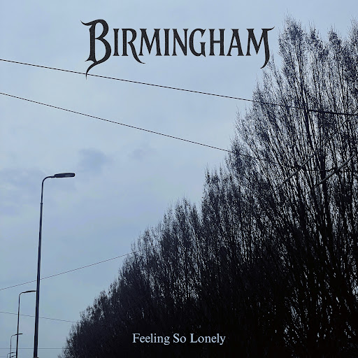BIRMINGHAM: magány, kétezres évekbeli emo – itt a „Feeling So Lonely”