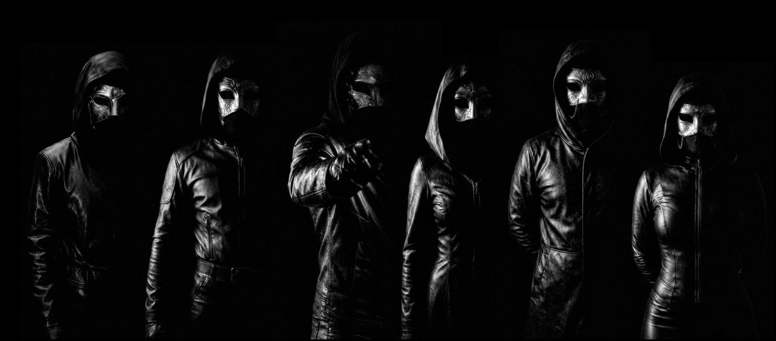 Thy Sanatorium: a közösségi média rémálmát mutatja be a „Feed the Mirror”